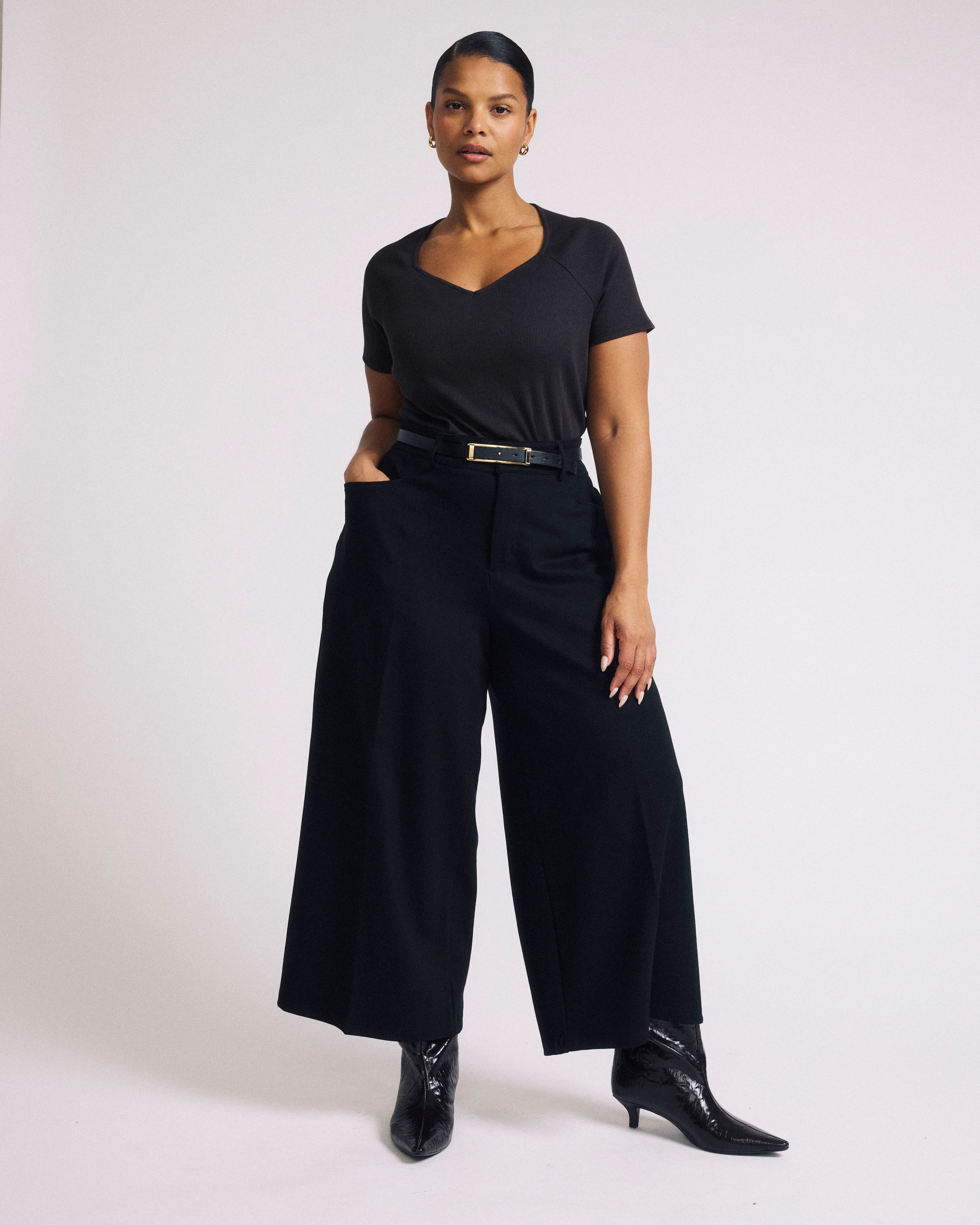 Cropped Wide Leg Ponte Pants - Black