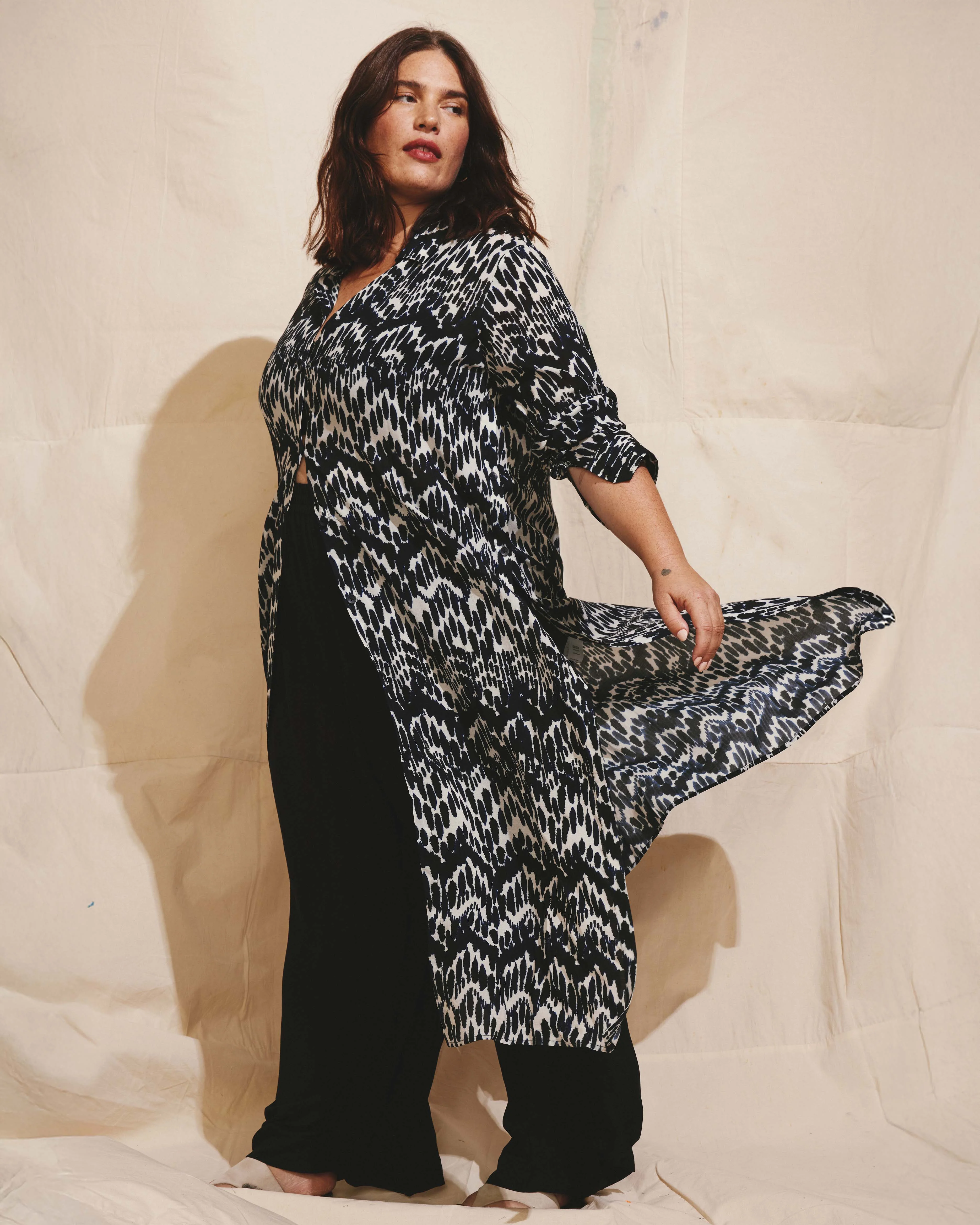 Nailah Button Down Tunic - Indigo Waterfall Print