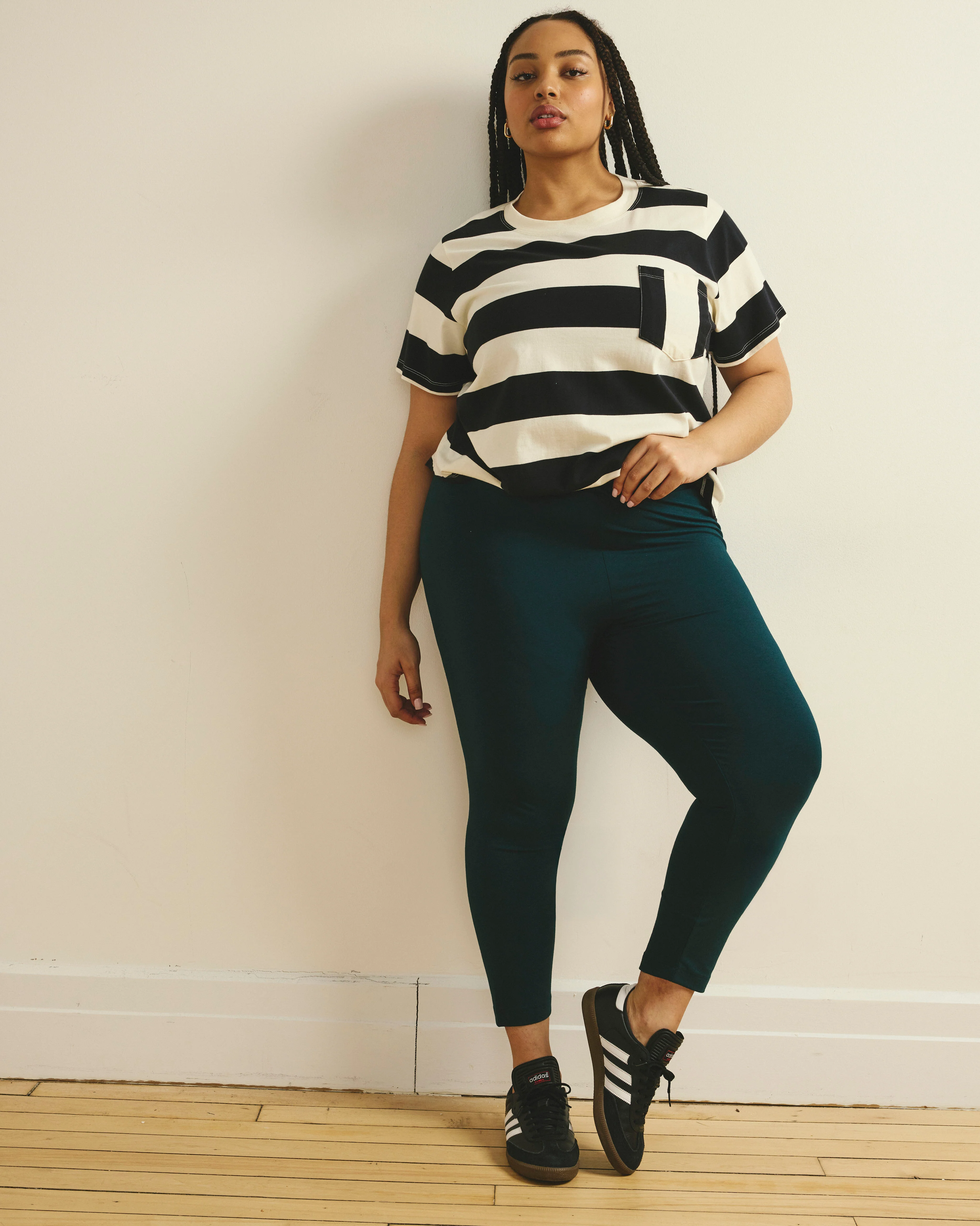 Roya Cropped Leggings 23 Inch - Deep Sea