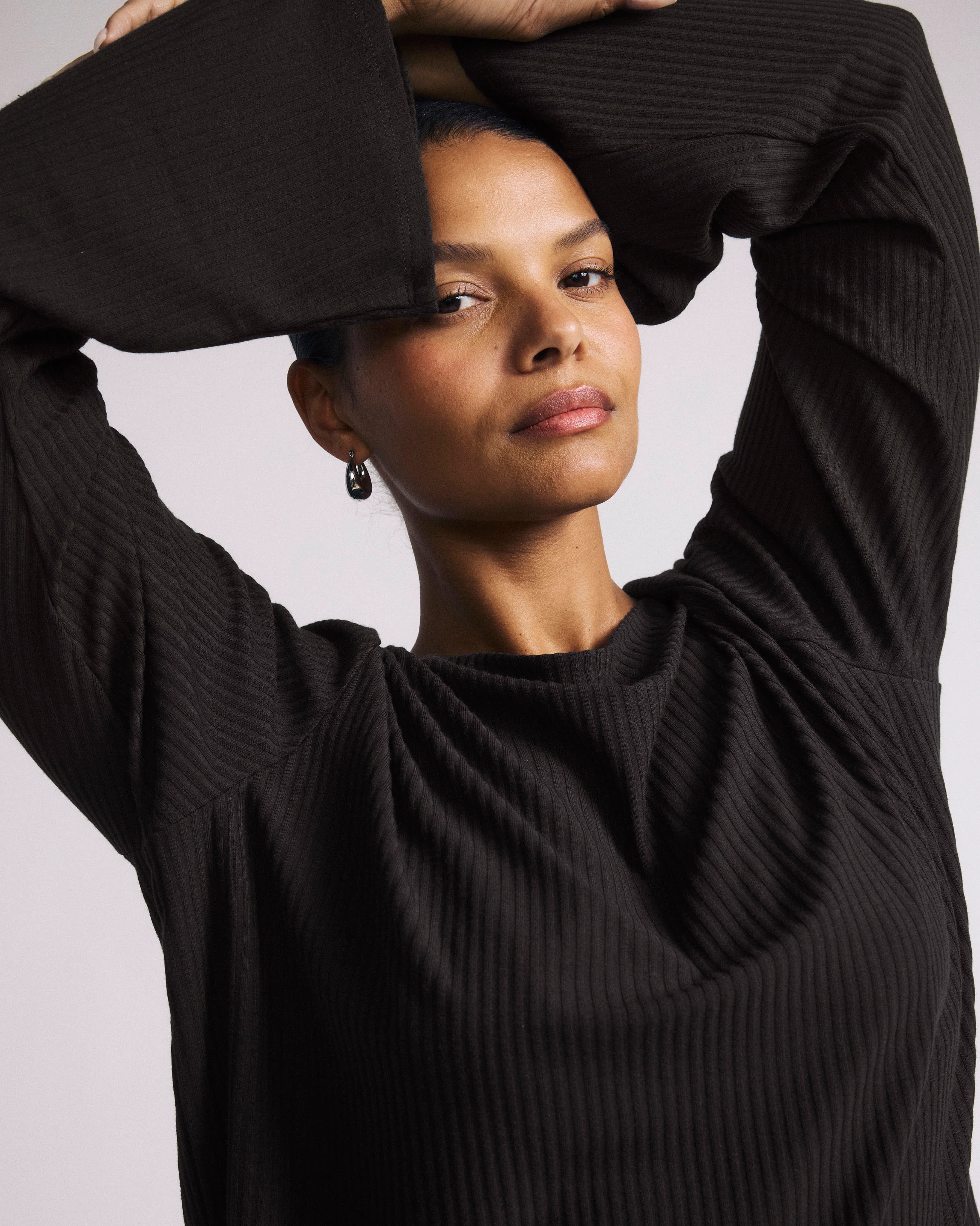 Yasmin Flare Sleeve Ribbed Top - Black